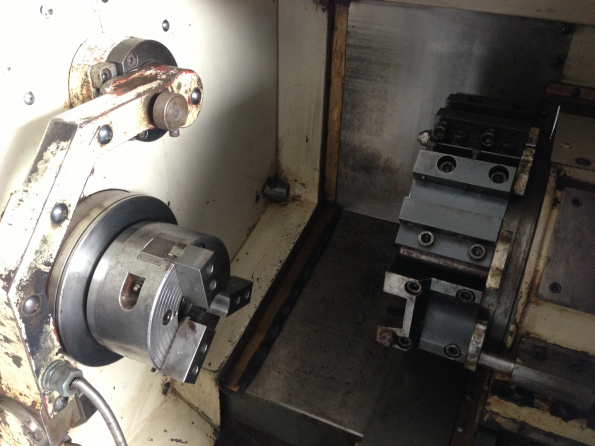 Tuyển nhân viên uốn ống CNC và tiện CNC Tuyển nhân viên uốn ống CNC và tiện CNC