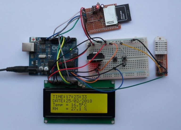 Bộ ghi dữ liệu Arduino với thẻ SD, cảm biến DS3231 và DHT22